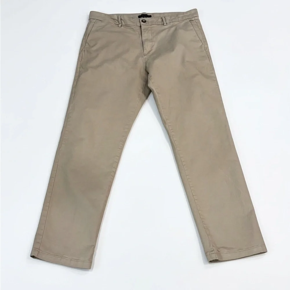 Banana Republic Men’s Tan Chino Pants 36x32
